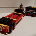 LEGO City Heavy Cargo Transport 60183 Trailer off angle