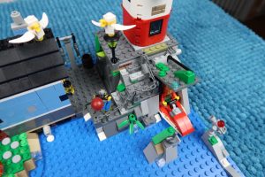LEGO MOC Smugglers Cove Lighthouse (31051)
