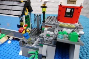 LEGO MOC Smugglers Cove Lighthouse (31051)