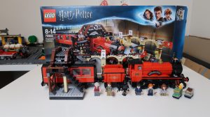 Harry Potter LEGO Hogwarts Express 75955 LEGO Complete Train, Station and Figures