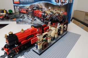 Harry Potter LEGO Hogwarts Express 75955 Kings Cross