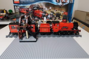 Harry Potter LEGO Hogwarts Express 75955 Completed Set