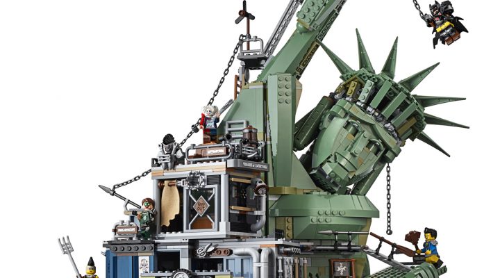 LEGO Movie 2 - Welcome to Apocalypseburg 70840 - Front Statue of Liberty