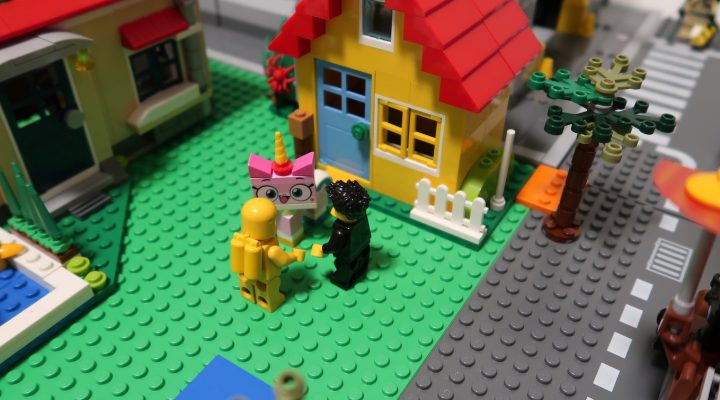 Studsburg LEGO City Update #8 - New 2room, new views, lots of plans!