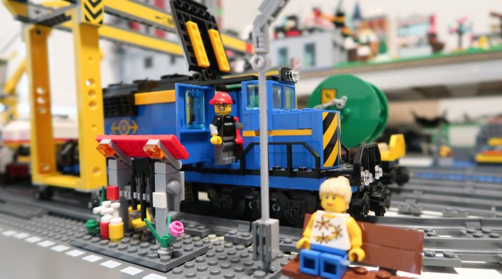 LEGO CITY UPDATE #11 - We've been hacked!