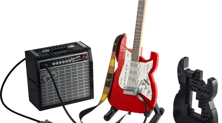 LEGO Ideas Fender Stratocaster (21329) - Hero shot