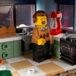 LEGO Winter Village Santa’s Visit (10293) - Christmas Cooking